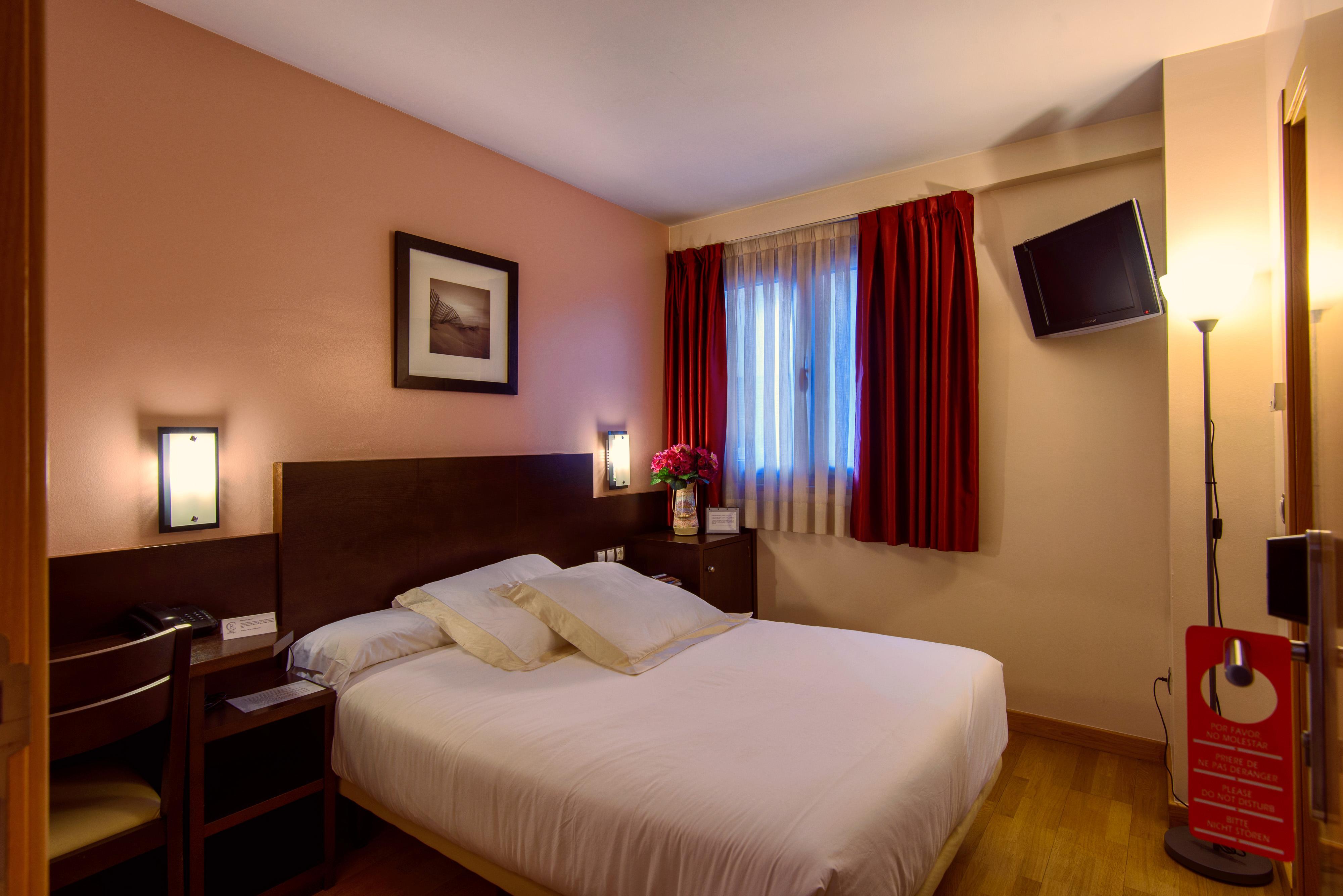 Hotel Castro Real オビエド エクステリア 写真